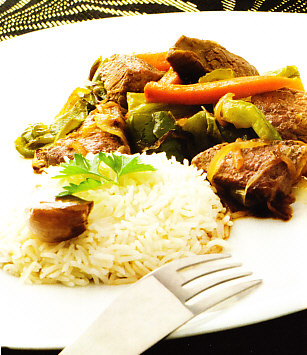Carne salteada con verduras