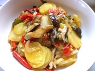 Cazuela de pimientos y patatas