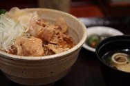 Cerdo al jengibre (Buta no shogayaki)