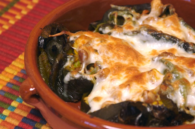 Chiles rellenos y gratinados especiales