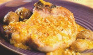 Chuletas de cerdo con castañas