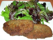 Chuletas de cerdo con queso y nueces