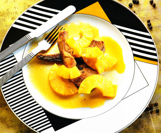 Chuletas de cordero con piña