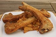 Chuletas de cordero empanadas