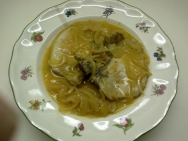 Chuletas de jabalí encebolladas