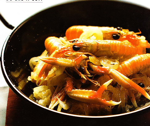 Cigalas con cebolla