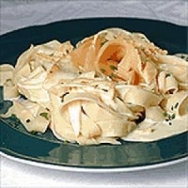 Cintas con salmón ahumado