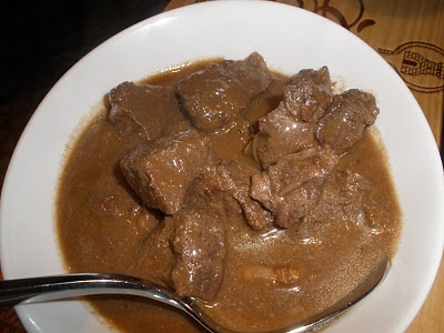 Civet de jabalí al chocolate