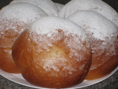Coca de patata y almendra