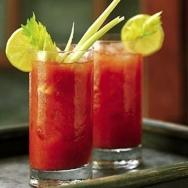 Cóctel de tomate picante