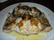 Cogote de merluza braseado