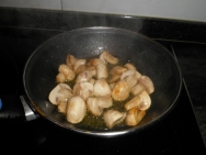 con champiñones