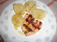 Con patatas hervidas con piel