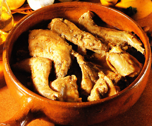Conejo de monte en salsa