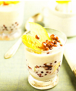 Copa de yogur y fruta