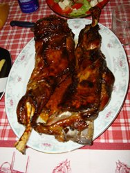 Cordero asado a la miel