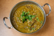 Cordero con lentejas (daal gosht)