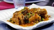 Cordero en salsa de verduras