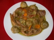 Cordero guisado con alcachofas