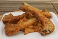 Costillas de cordero con guarnición
