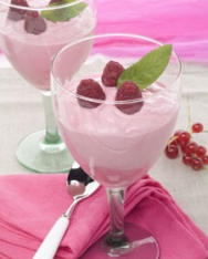 Crema de almendras y grosella