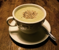 Crema de brócoli y sésamo