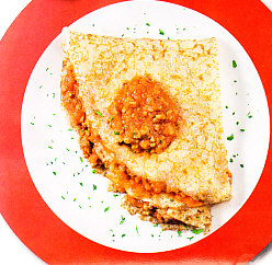 Crêpes a la boloñesa