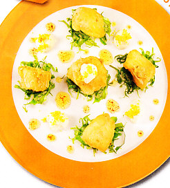 Dados de bacalao con mayonesa de cítricos