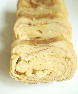 Dashimaki tamago