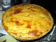 Empanada de alcachofas y huevo