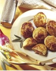 Empanadillas de jamón y salchichas
