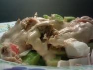 Ensalada de aguacate y pollo