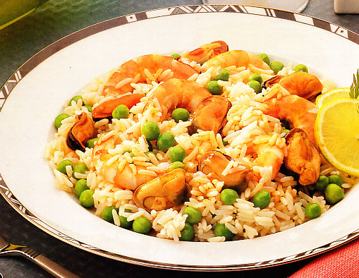Ensalada de arroz y mariscos