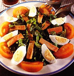 Ensalada de berros con huevos duros