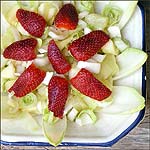 Ensalada de endibias con frutas tropicales