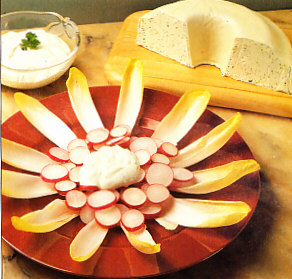 Ensalada de endibias con Rambol a las finas hierbas