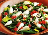 Ensalada de judías verdes y calamarcitos