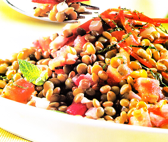 Ensalada de lentejas con jamón ibérico y menta