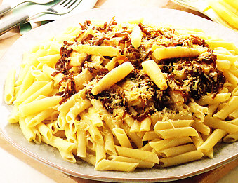 Ensalada de macarrones con espárragos