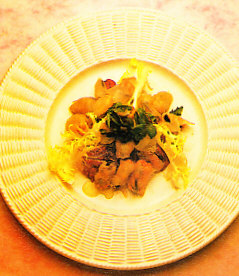 Ensalada de mejillones en camisa