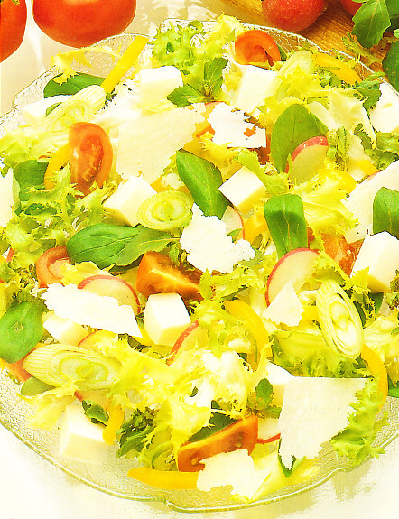 Ensalada mixta al queso