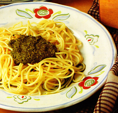 Espaguetis al pesto