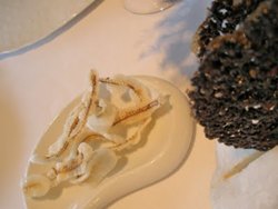 Espinas de anchoas fritas
