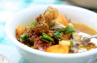 Estofado de cordero con verduras