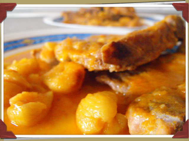 Estofado de pavo con naranjas y castañas