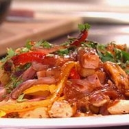 Fajitas de pollo con hongos