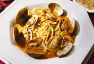 Fideos con almejas