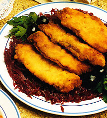 Filetes empanados al queso