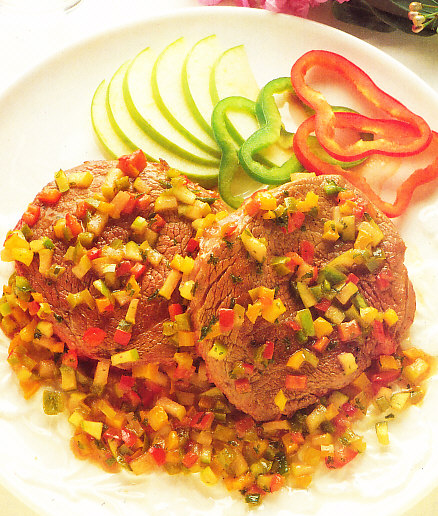 Filetes en salsa de verduras y manzanas