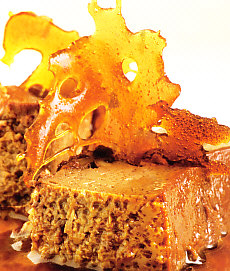 Flan de ratafía con nueces